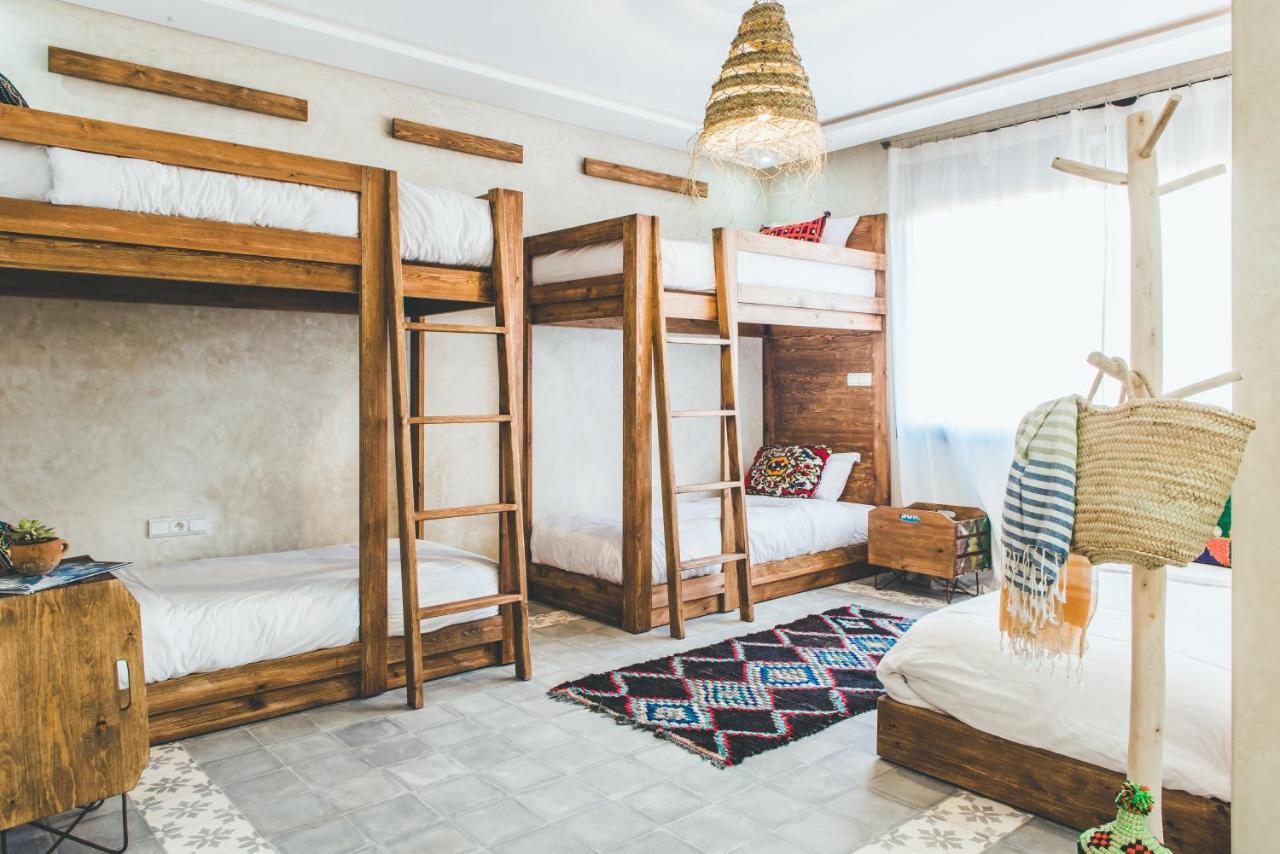 The Yogi Surfer Hotel Taghazout Buitenkant foto
