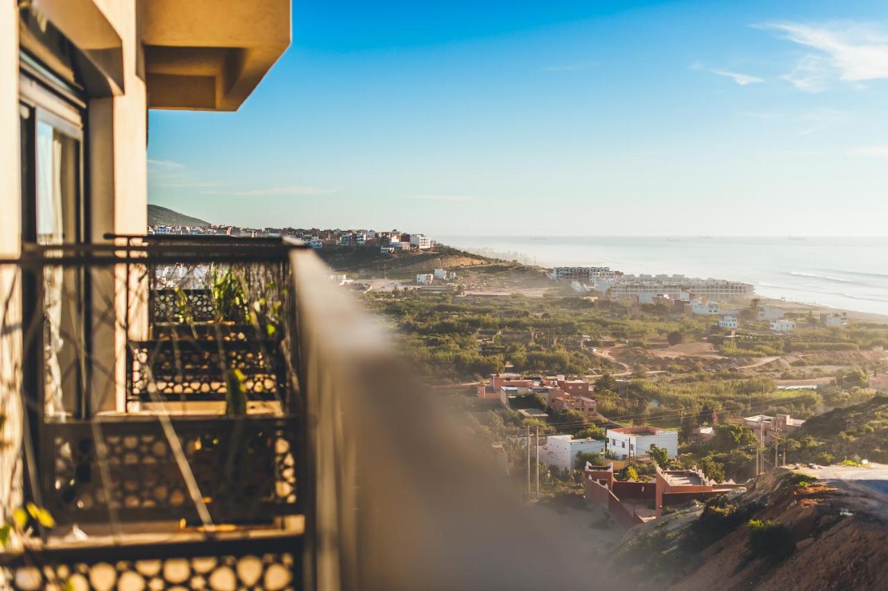 The Yogi Surfer Hotel Taghazout Buitenkant foto